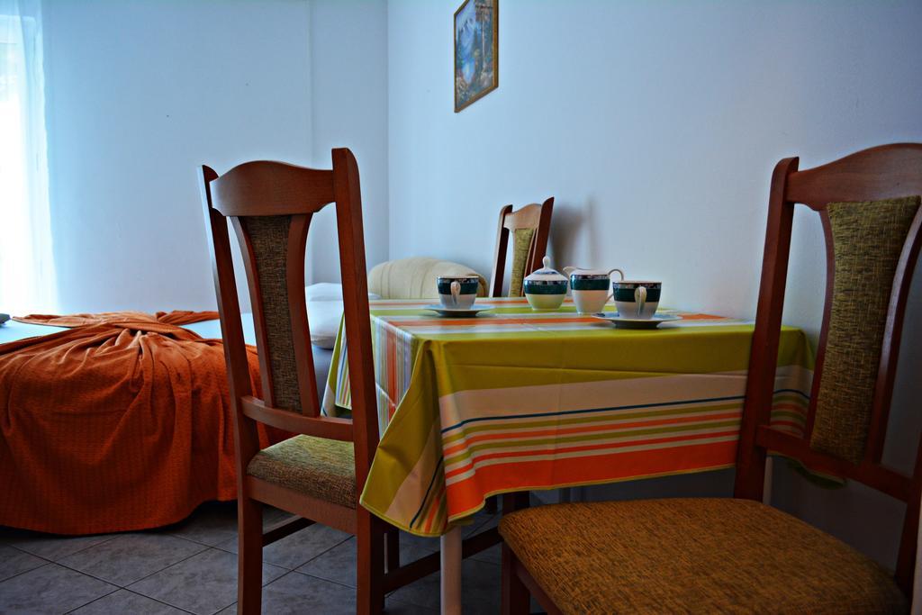 Suz-Ana Apartment Trogir Luaran gambar